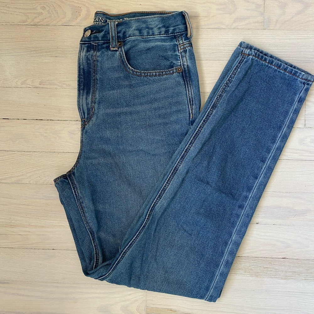 AE Mom Jeans